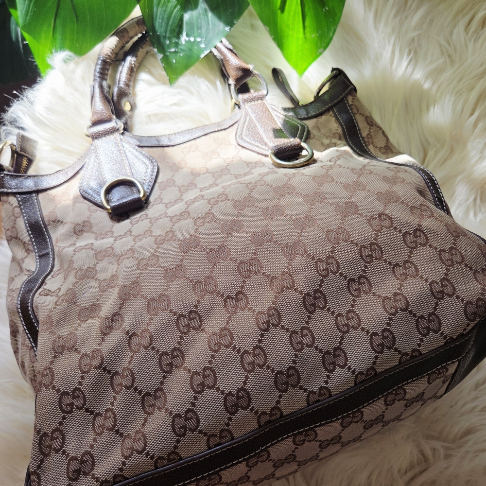 Used Vintage Gucci Brown Monogram Women's Bag - Picture 4 of 9